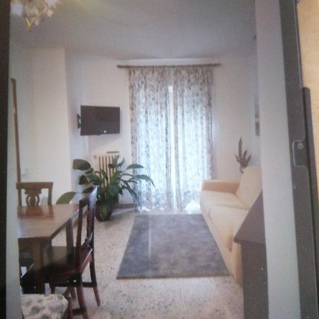 Casa Silvio Daire Torri Del Benaco Dış mekan fotoğraf